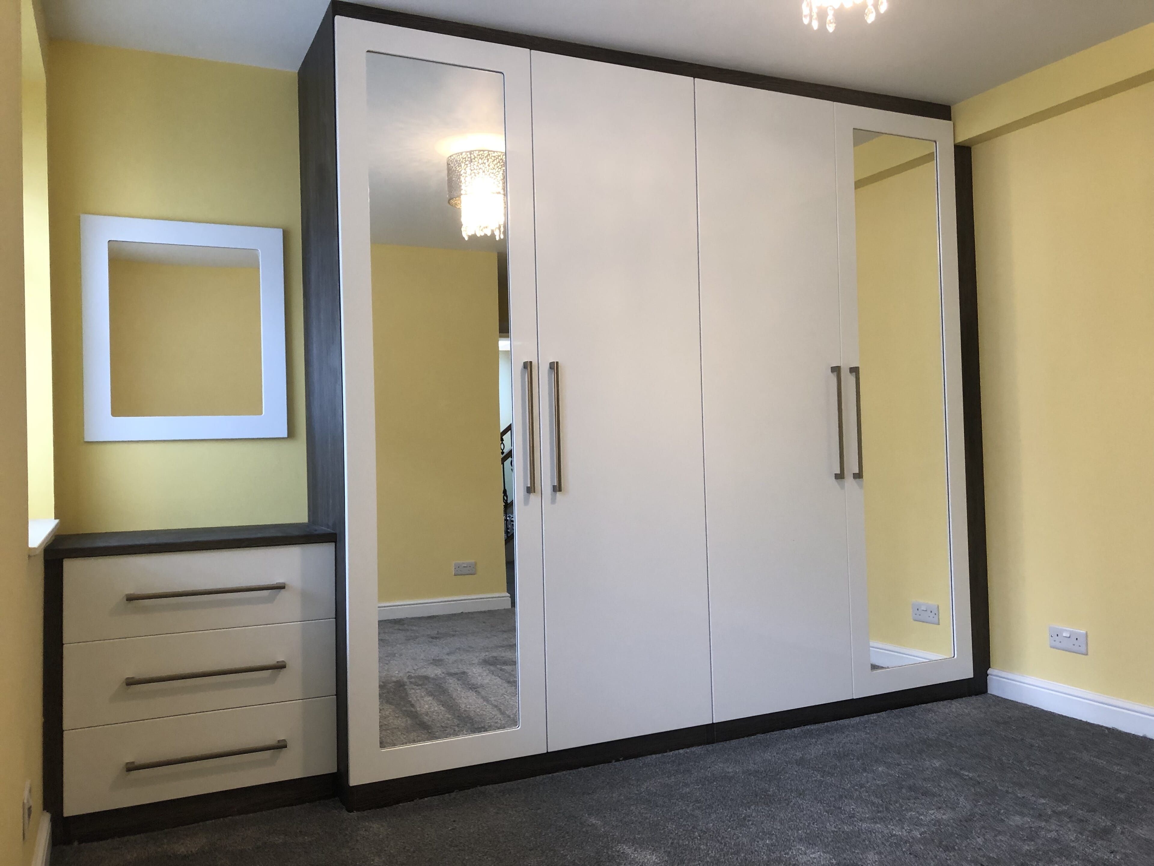 wardrobes-1-photo-original